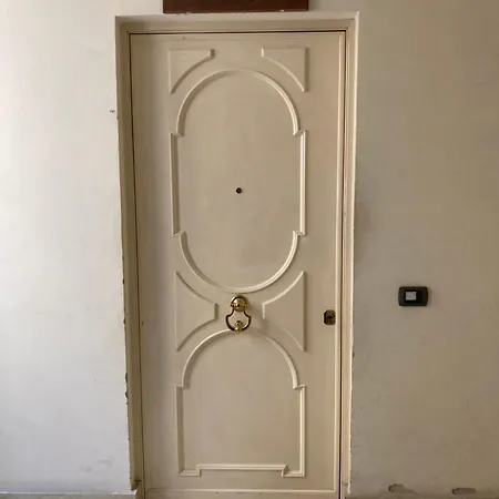 Residenza Palazzo Jona Πανσιόν 3*